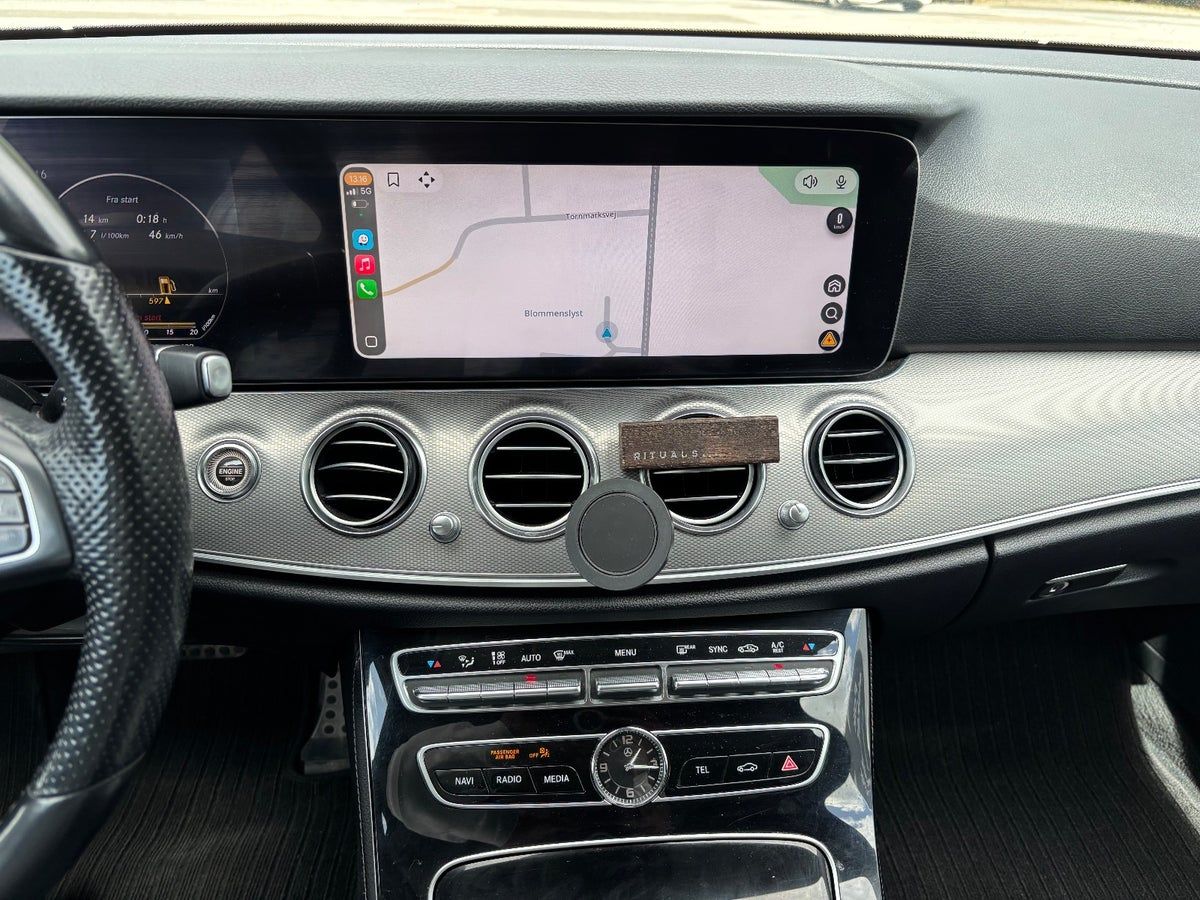 Thumbnail 14 af Mercedes-Benz E220
