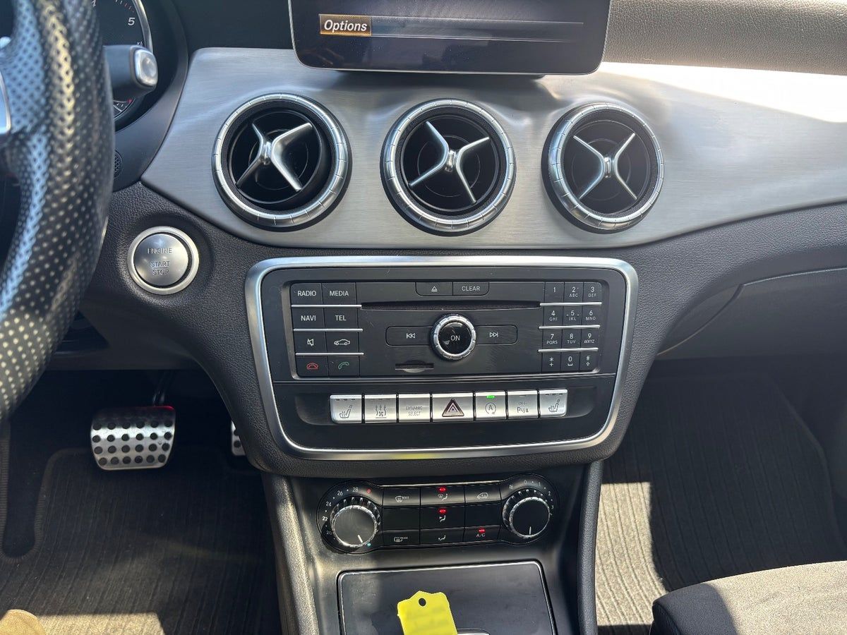 Thumbnail 11 af Mercedes-Benz CLA200